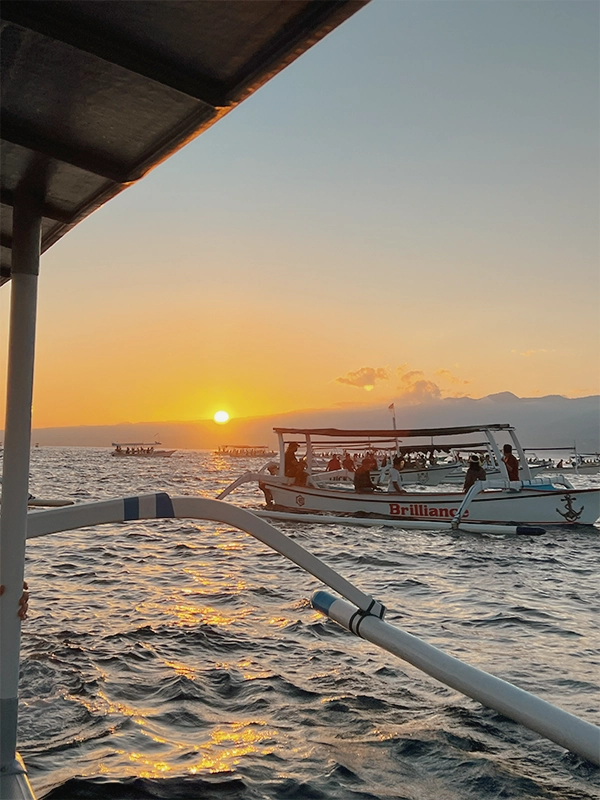 Lovina dolphin sunrise tour with ocean view in North Bali