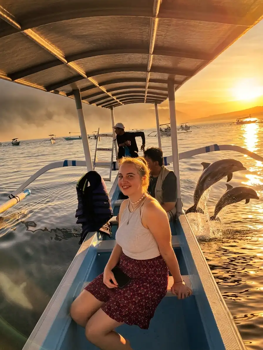 Sunrise dolphin watching tour in Lovina with a private boat